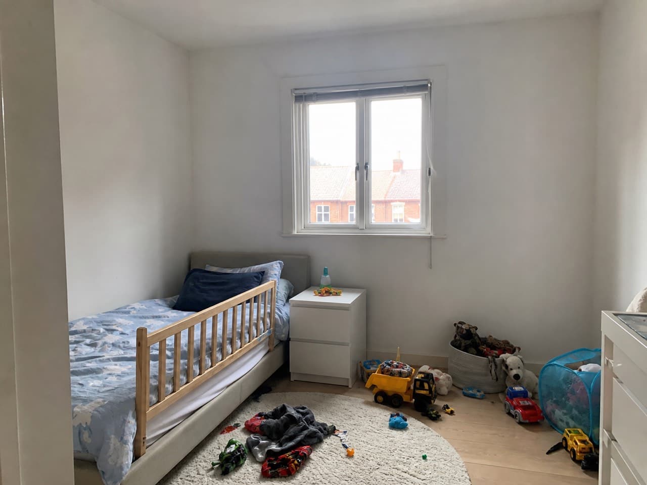 A kids room before its AI redesign