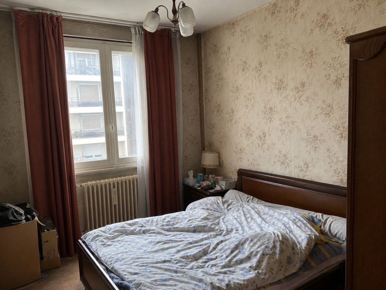 The same bedroom before the redesign